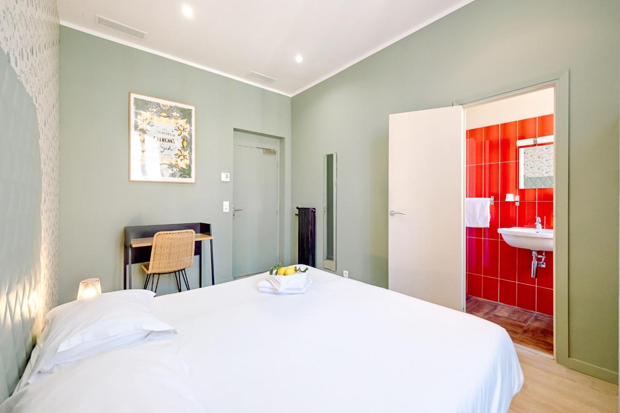 Hotel Lemon Menton Exterior photo